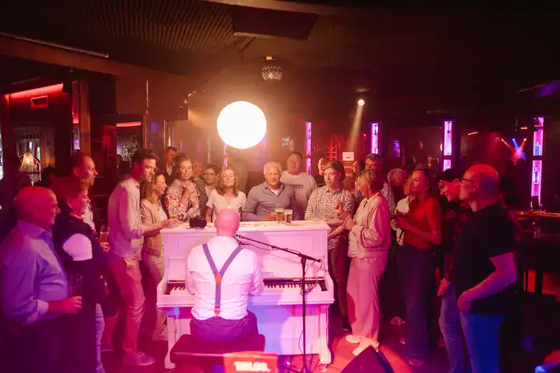 Pianist voor feesten 37 Pianist voor Feesten